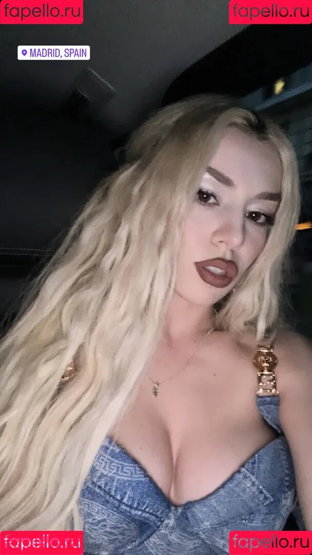 Ava Max / avamax / plharleyquinn Onlyfans Photo Gallery 