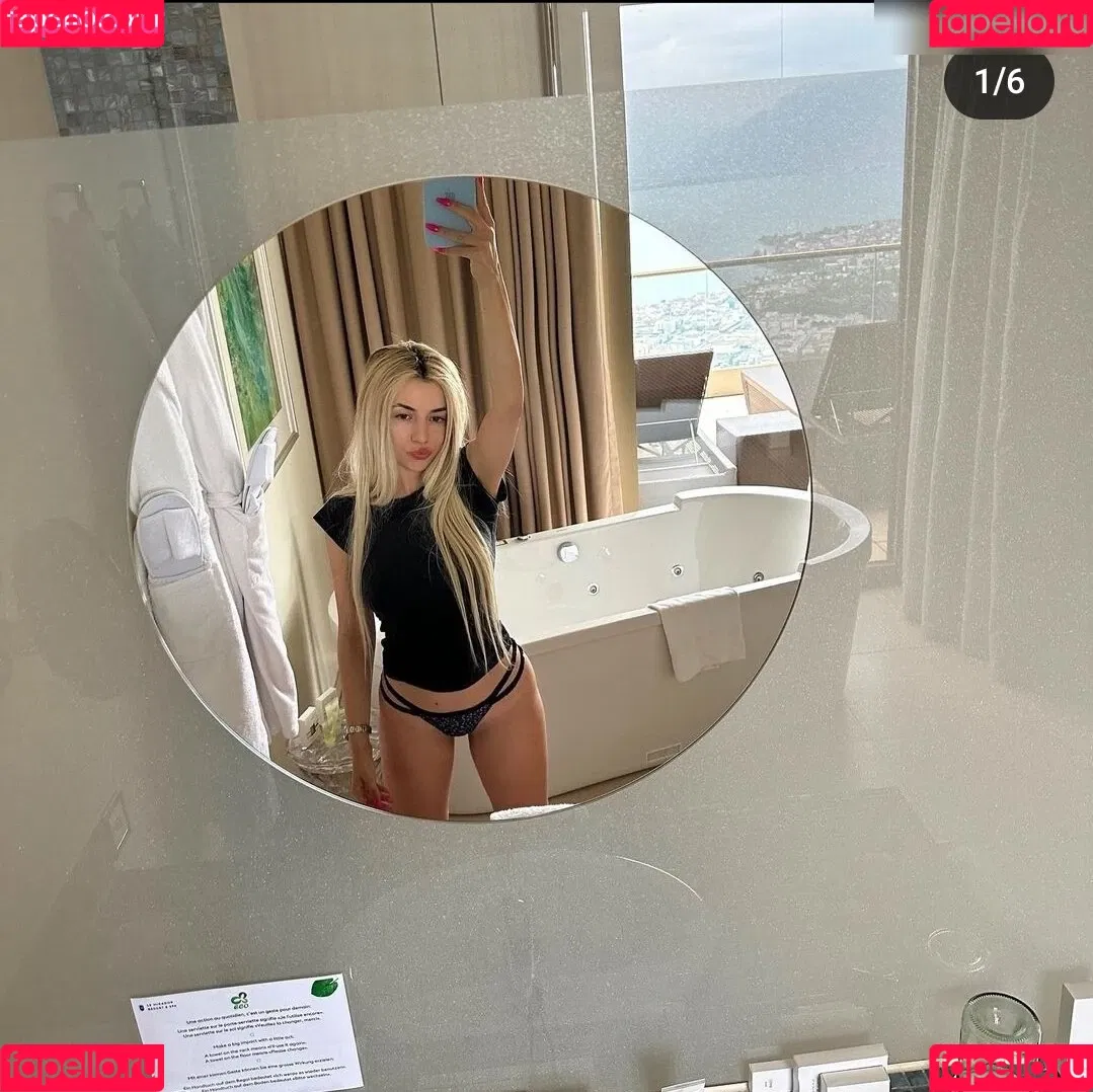 Ava Max / avamax / plharleyquinn Onlyfans Photo Gallery 