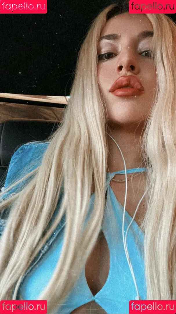 Ava Max / avamax / plharleyquinn Onlyfans Photo Gallery 