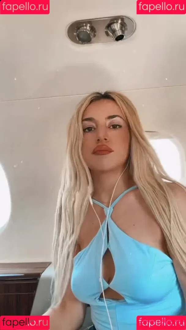 Ava Max / avamax / plharleyquinn Onlyfans Photo Gallery 