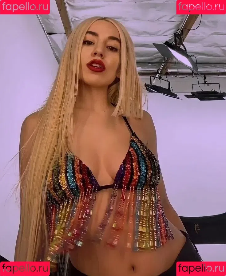 Ava Max / avamax / plharleyquinn Onlyfans Photo Gallery 