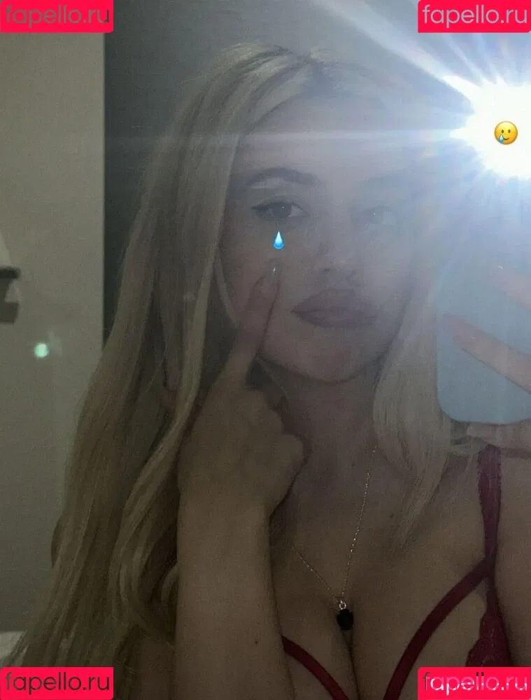 Ava Max / avamax / plharleyquinn Onlyfans Photo Gallery 
