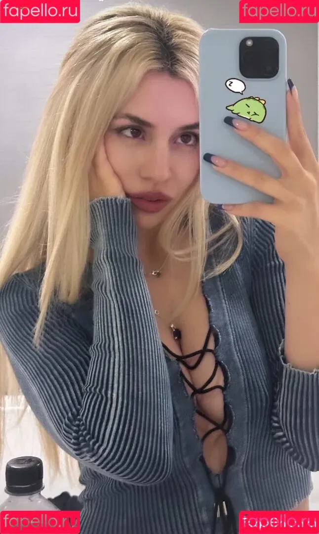 Ava Max / avamax / plharleyquinn Onlyfans Photo Gallery 