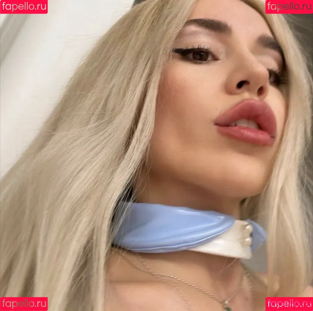 Ava Max / avamax / plharleyquinn Onlyfans Photo Gallery 