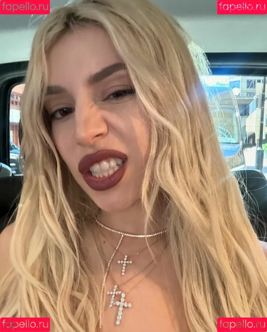 Ava Max / avamax / plharleyquinn Onlyfans Photo Gallery 