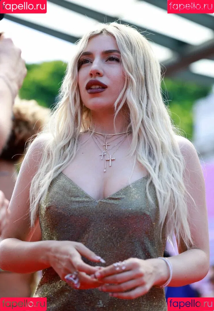 Ava Max / avamax / plharleyquinn Onlyfans Photo Gallery 