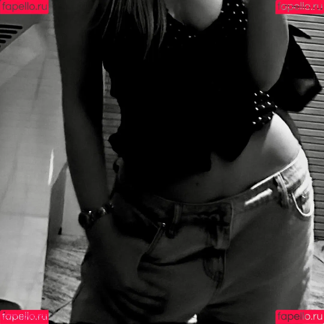 Ava Max / avamax / plharleyquinn Onlyfans Photo Gallery 