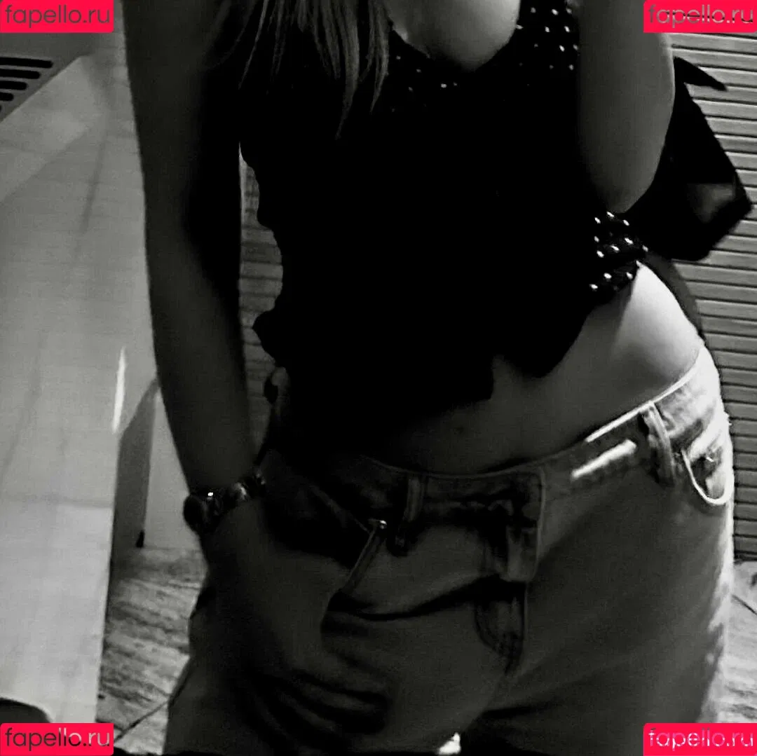 Ava Max / avamax / plharleyquinn Onlyfans Photo Gallery 