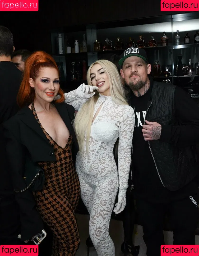Ava Max / avamax / plharleyquinn Onlyfans Photo Gallery 