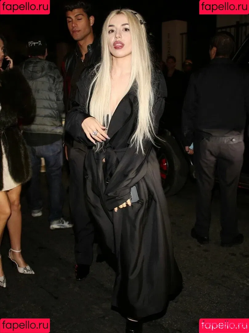 Ava Max / avamax / plharleyquinn Onlyfans Photo Gallery 