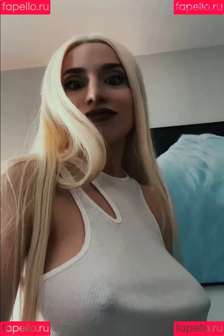 Ava Max / avamax / plharleyquinn Onlyfans Photo Gallery 