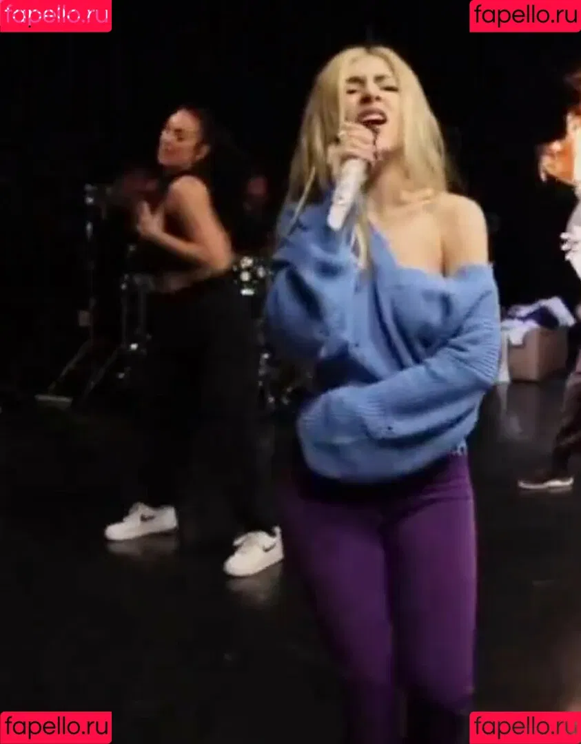 Ava Max / avamax / plharleyquinn Onlyfans Photo Gallery 