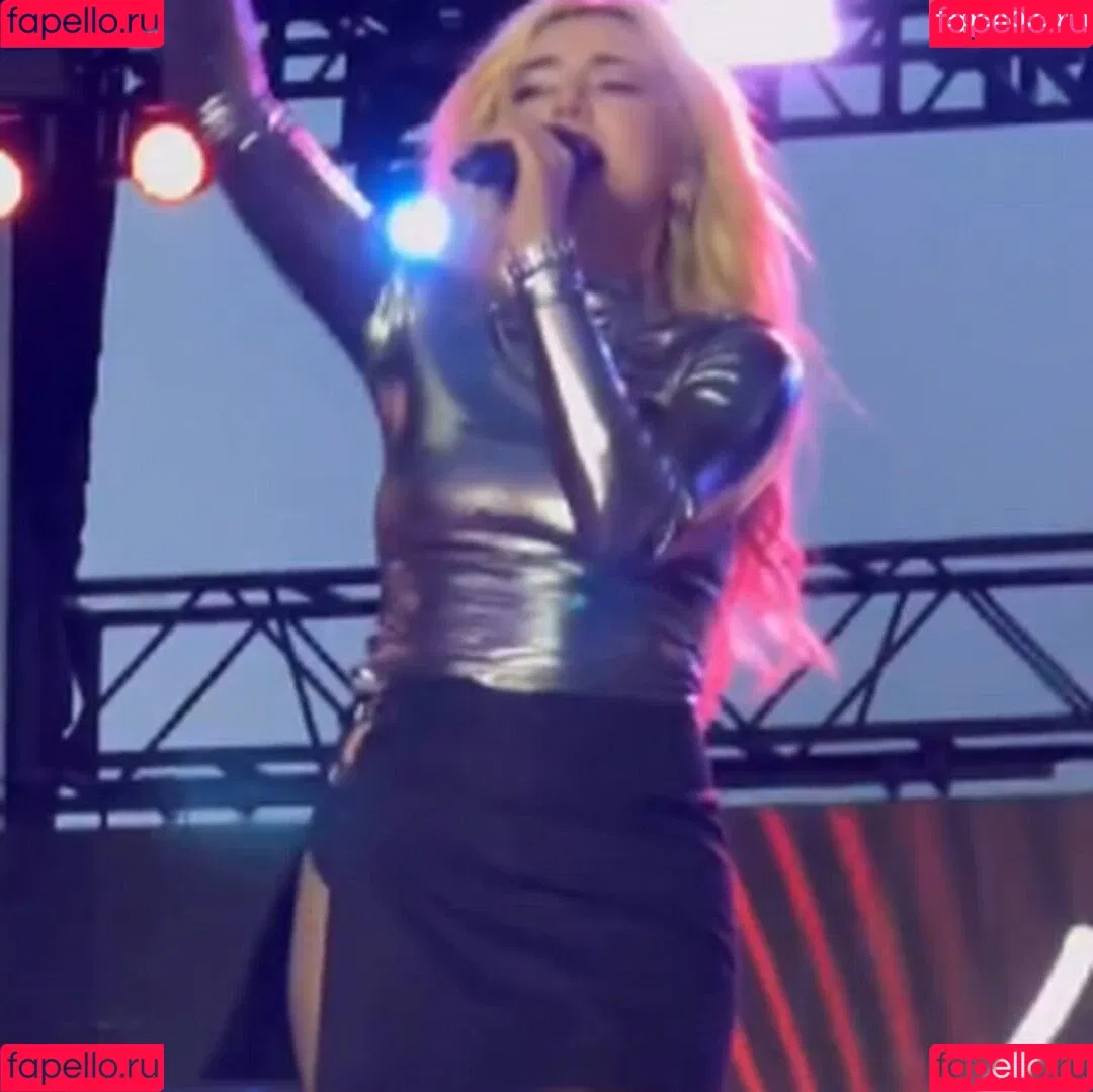 Ava Max / avamax / plharleyquinn Onlyfans Photo Gallery 