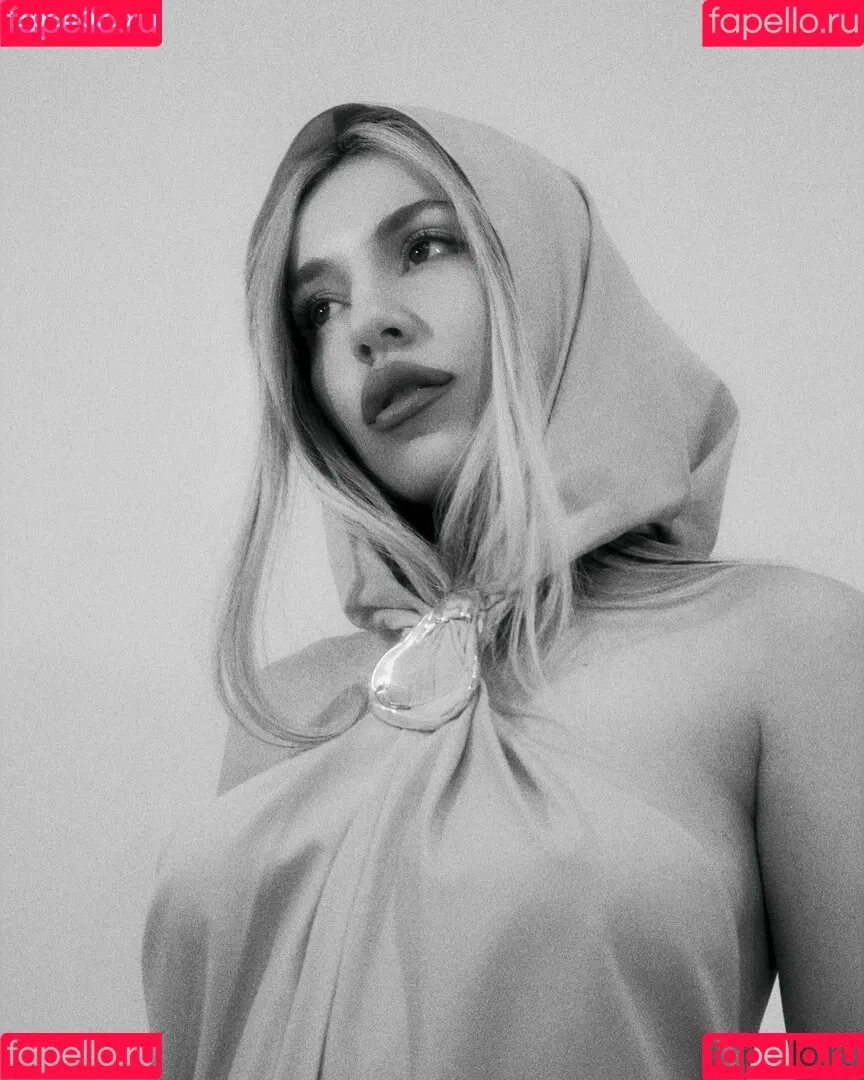 Ava Max / avamax / plharleyquinn Onlyfans Photo Gallery 