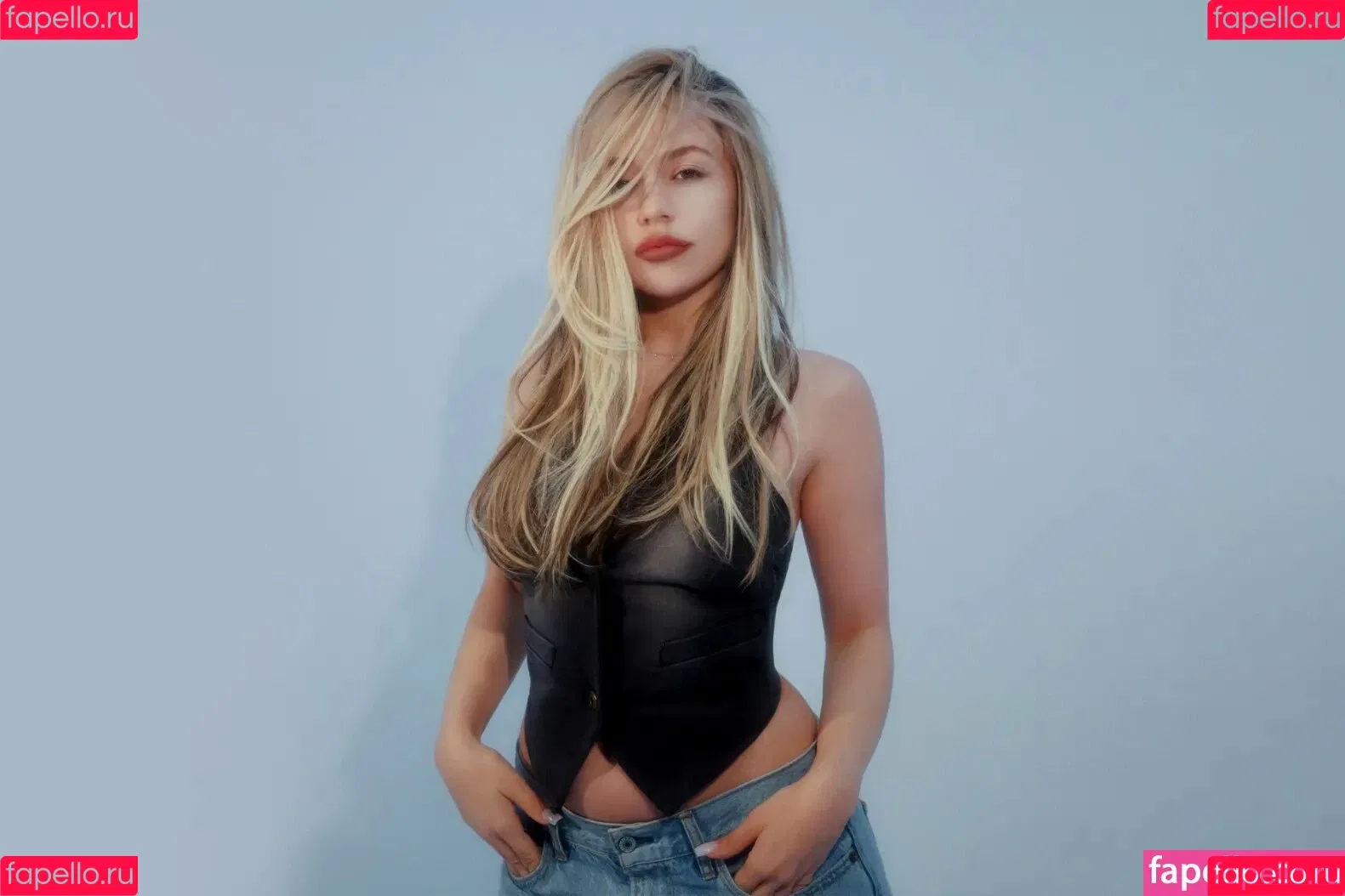 Ava Max / avamax / plharleyquinn Onlyfans Photo Gallery 