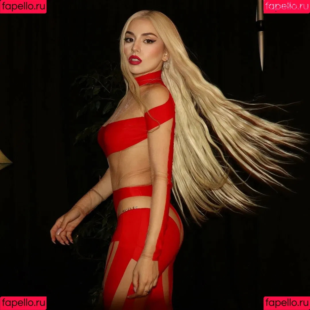 Ava Max / avamax / plharleyquinn Onlyfans Photo Gallery 