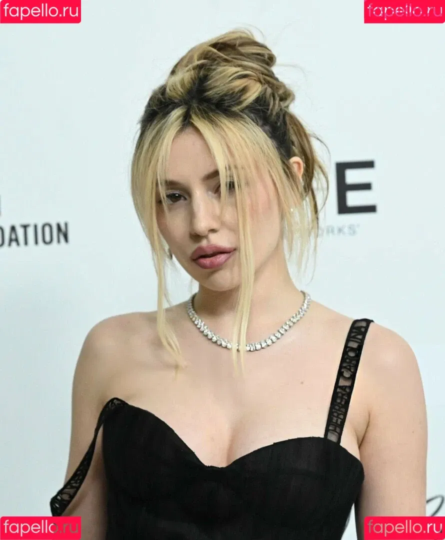 Ava Max / avamax / plharleyquinn Onlyfans Photo Gallery 