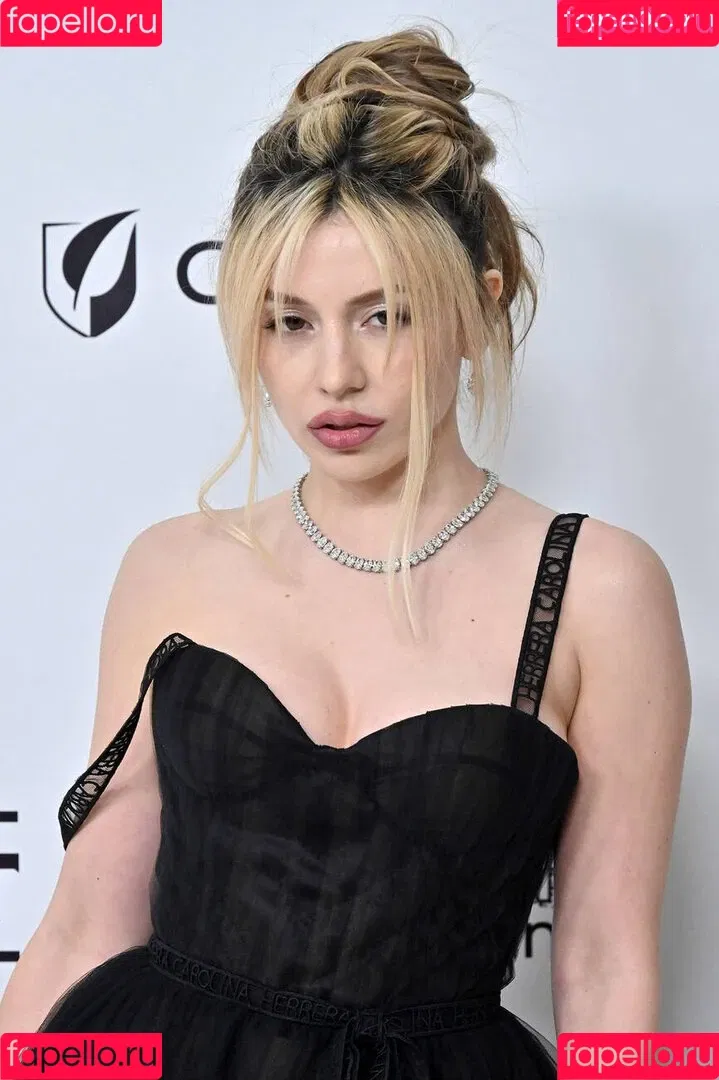 Ava Max / avamax / plharleyquinn Onlyfans Photo Gallery 