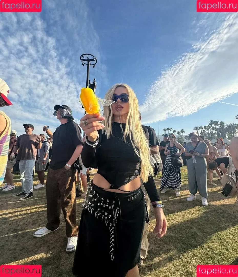 Ava Max / avamax / plharleyquinn Onlyfans Photo Gallery 