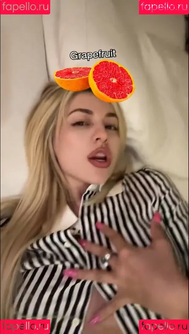 Ava Max / avamax / plharleyquinn Onlyfans Photo Gallery 