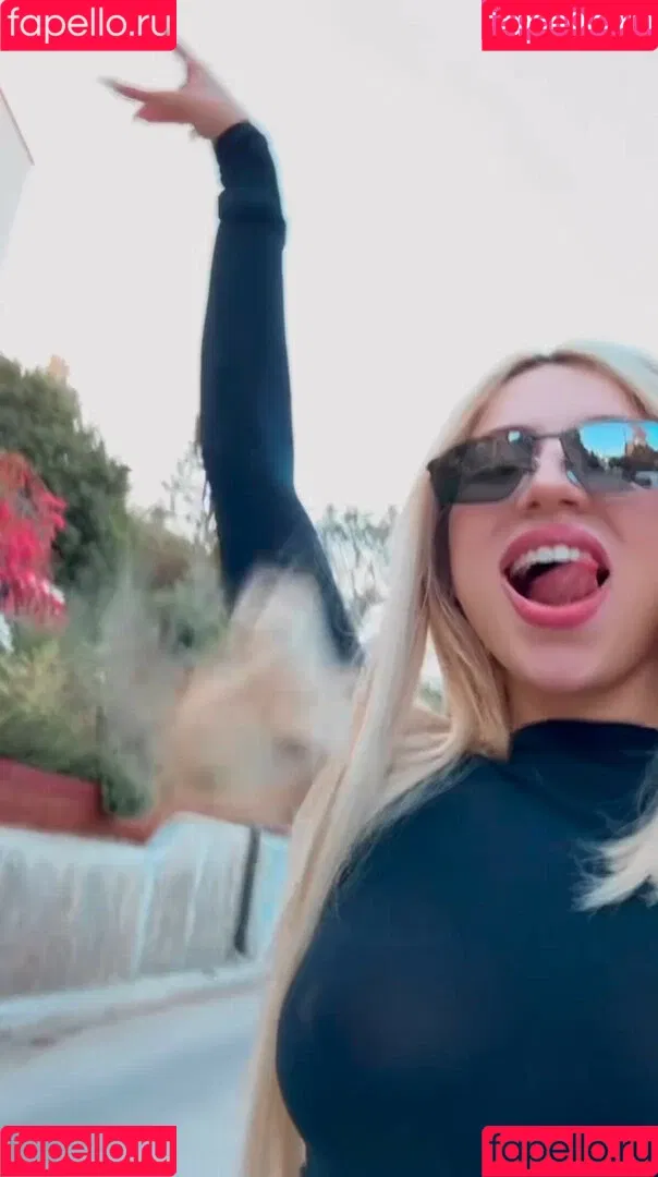 Ava Max / avamax / plharleyquinn Onlyfans Photo Gallery 