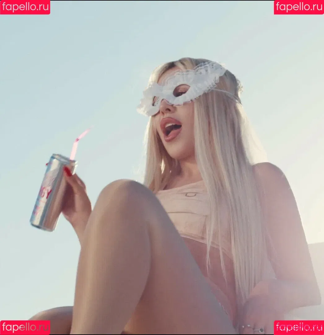 Ava Max / avamax / plharleyquinn Onlyfans Photo Gallery 