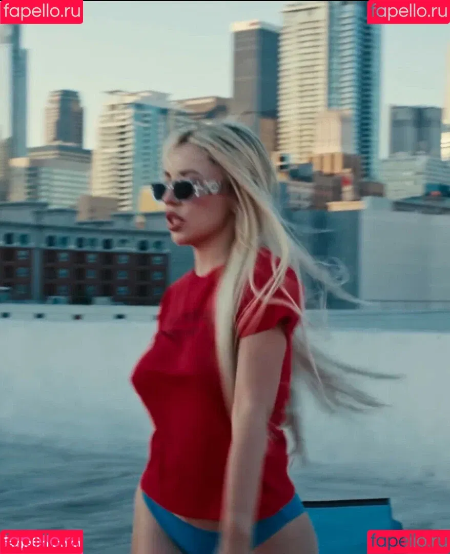 Ava Max / avamax / plharleyquinn Onlyfans Photo Gallery 