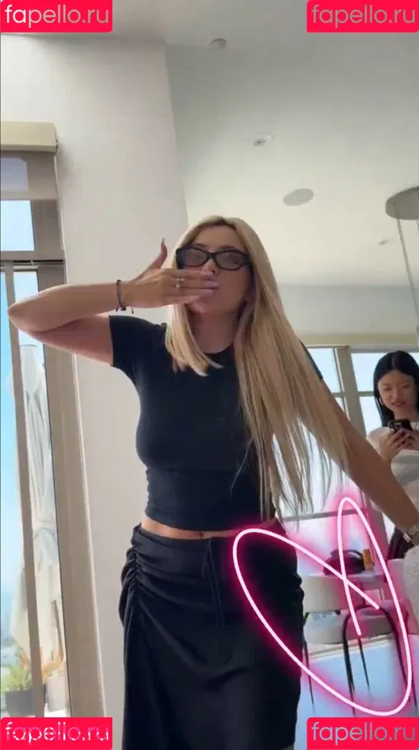Ava Max / avamax / plharleyquinn Onlyfans Photo Gallery 