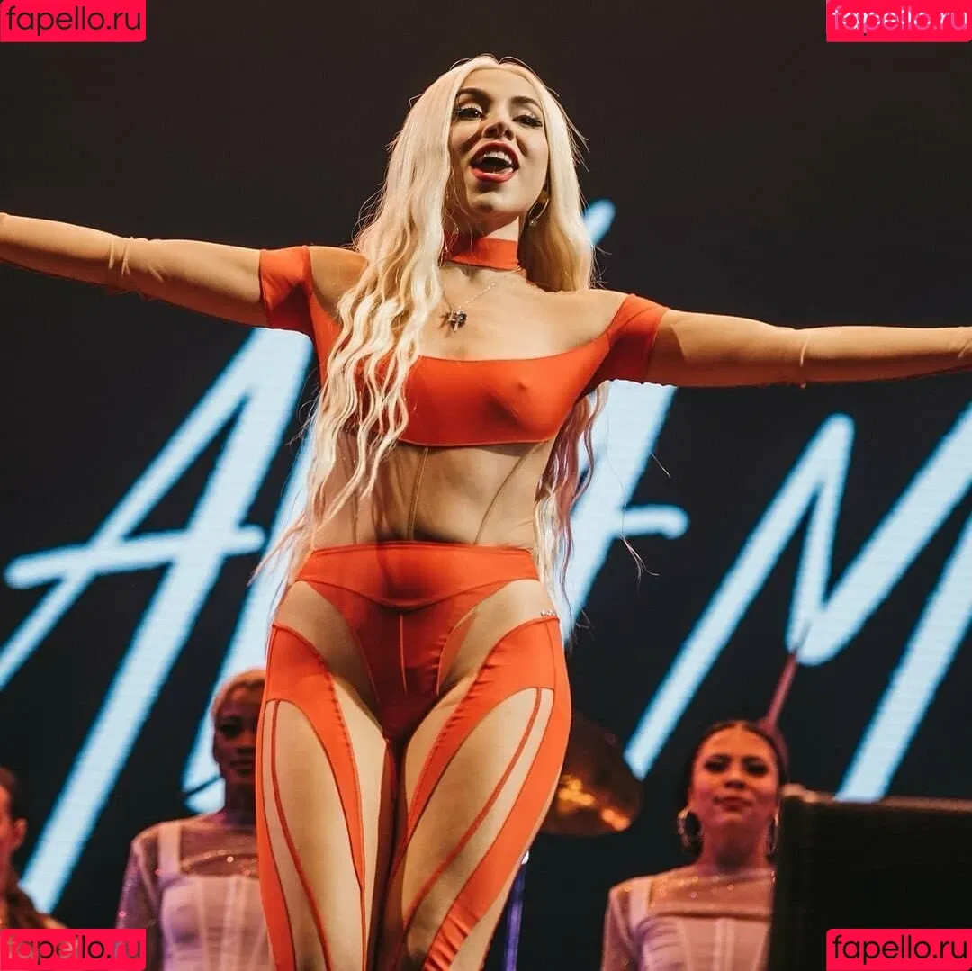 Ava Max / avamax / plharleyquinn Onlyfans Photo Gallery 