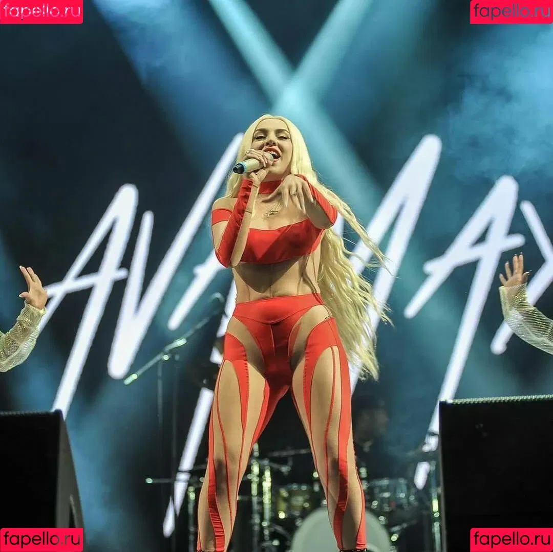 Ava Max / avamax / plharleyquinn Onlyfans Photo Gallery 
