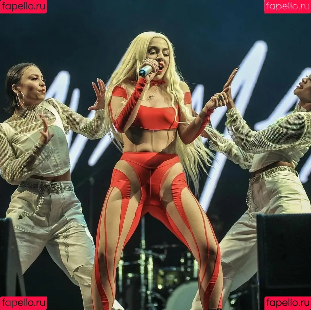 Ava Max / avamax / plharleyquinn Onlyfans Photo Gallery 
