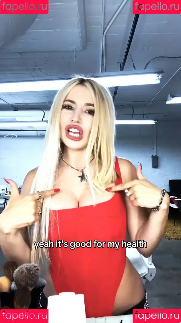 Ava Max / avamax / plharleyquinn Onlyfans Photo Gallery 