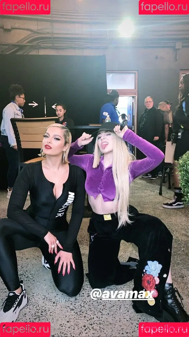 Ava Max / avamax / plharleyquinn Onlyfans Photo Gallery 