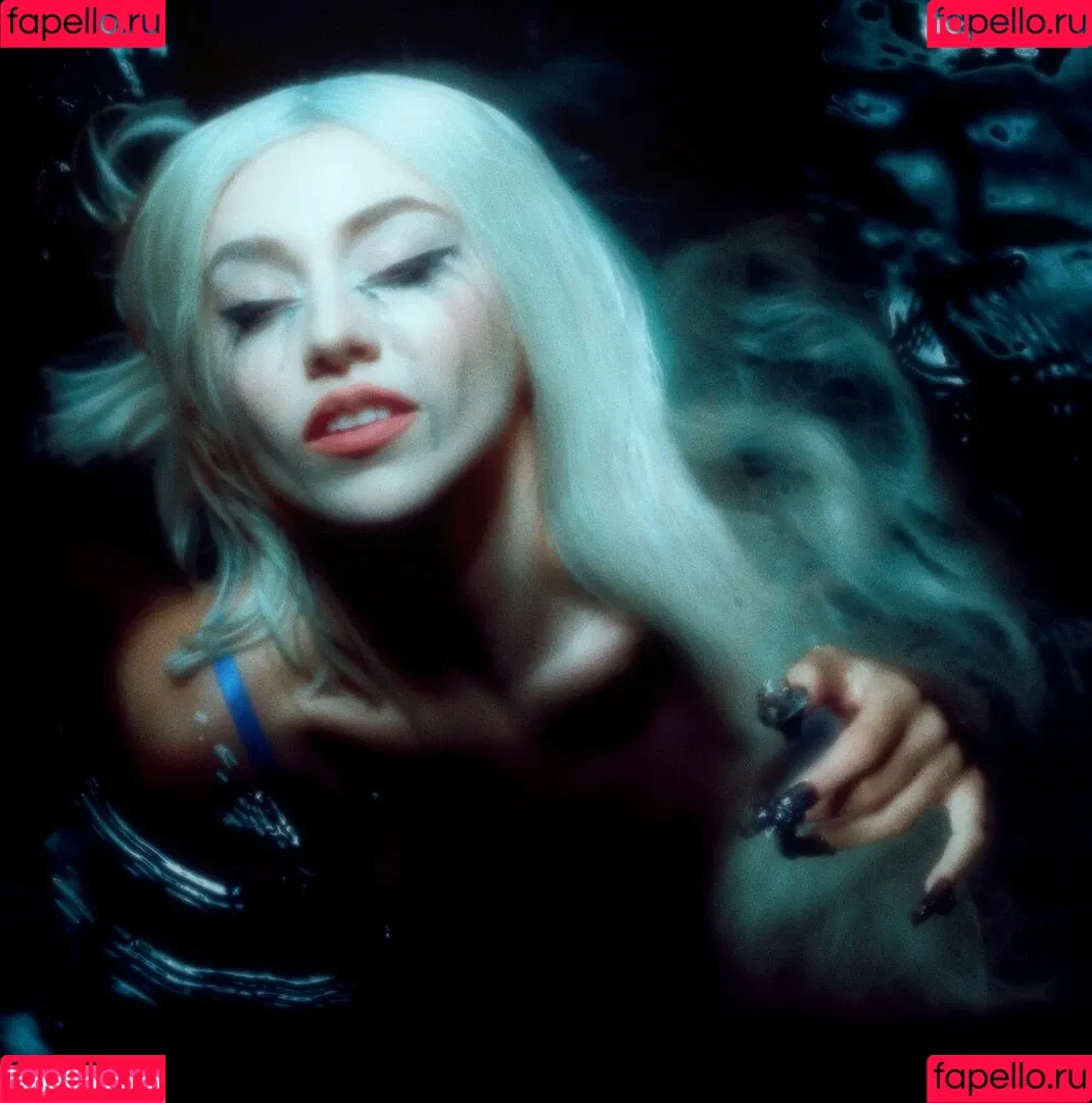Ava Max / avamax / plharleyquinn Onlyfans Photo Gallery 