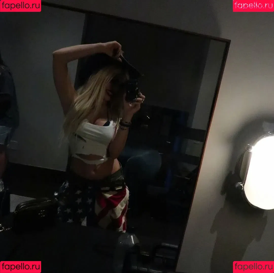 Ava Max / avamax / plharleyquinn Onlyfans Photo Gallery 