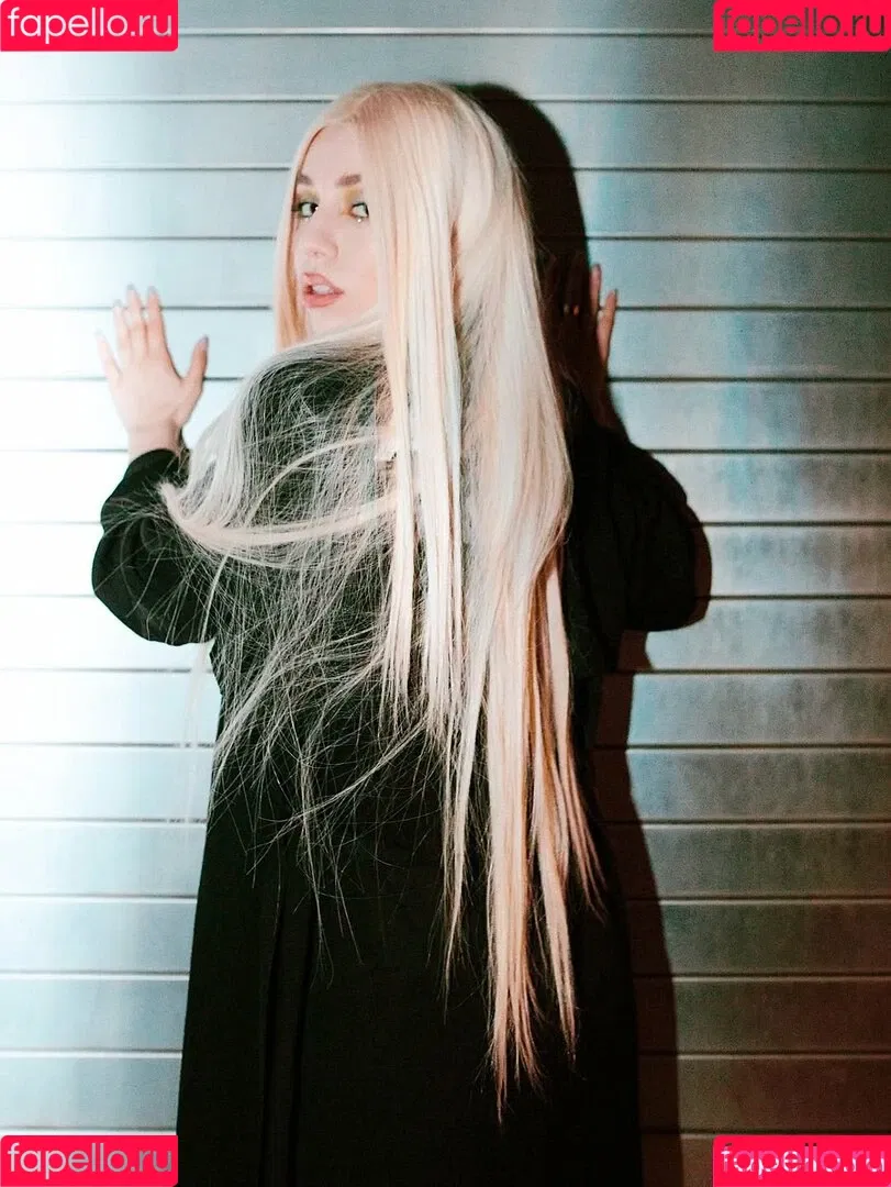 Ava Max / avamax / plharleyquinn Onlyfans Photo Gallery 