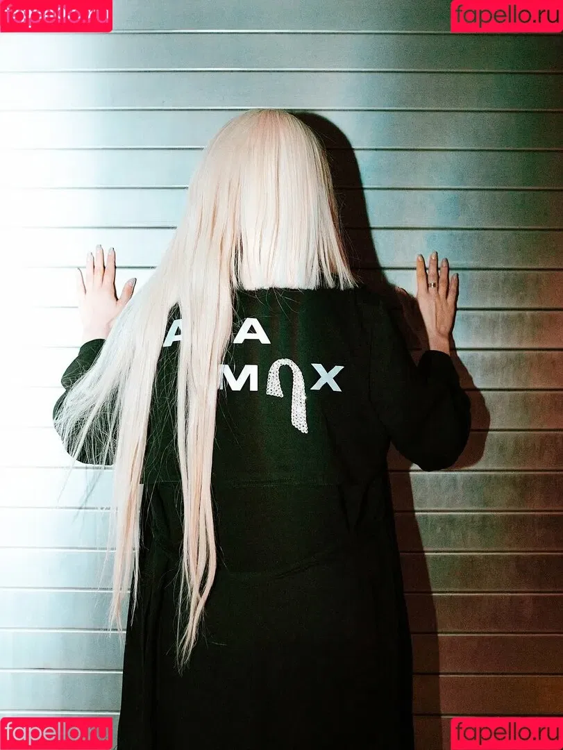 Ava Max / avamax / plharleyquinn Onlyfans Photo Gallery 