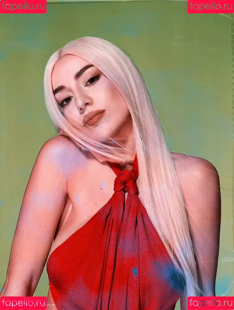 Ava Max / avamax / plharleyquinn Onlyfans Photo Gallery 