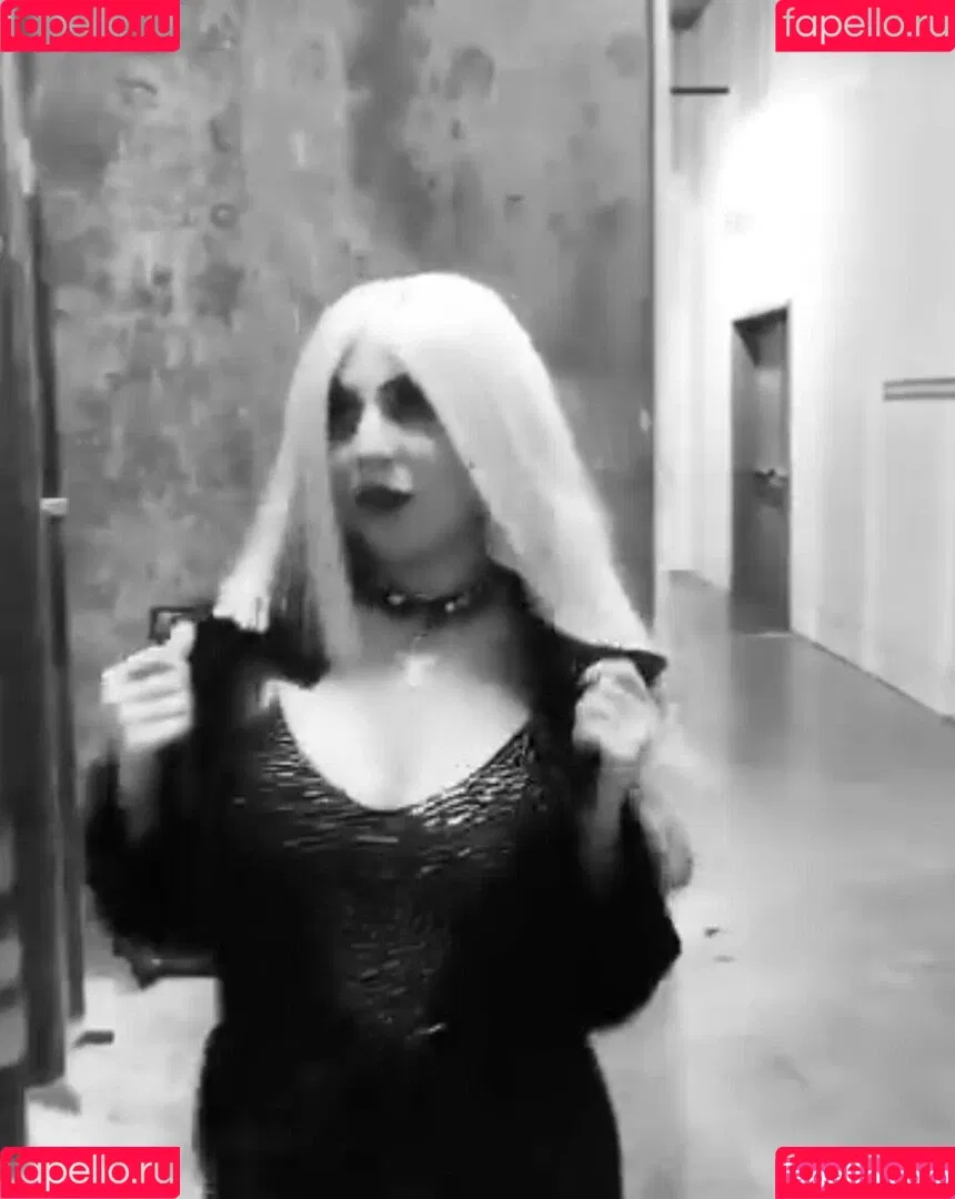 Ava Max / avamax / plharleyquinn Onlyfans Photo Gallery 