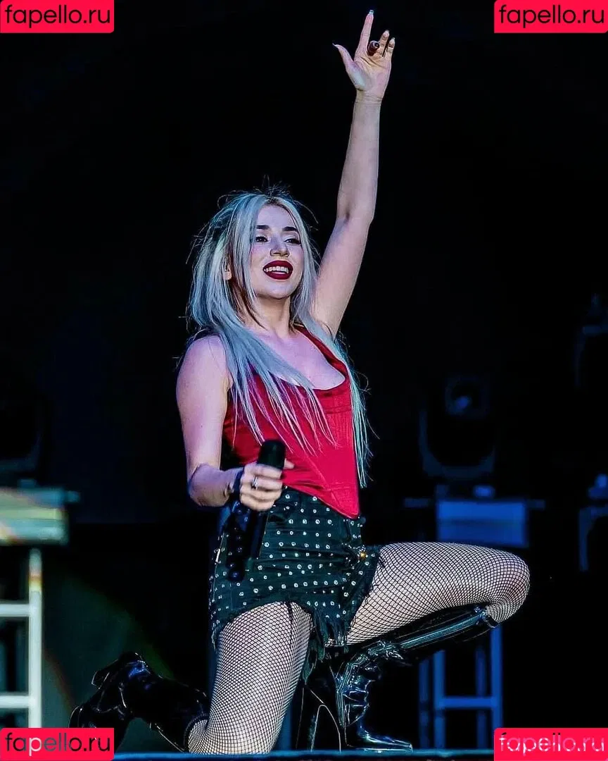 Ava Max / avamax / plharleyquinn Onlyfans Photo Gallery 