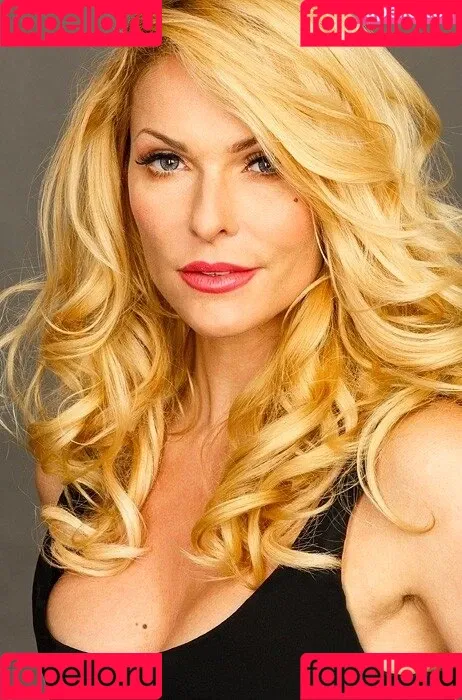 Sonya Kraus / sonyakraus Onlyfans Photo Gallery 