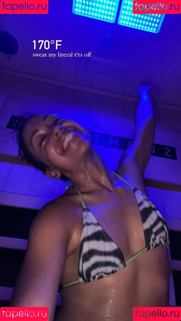 Liza Koshy / lizakoshy Onlyfans Photo Gallery 