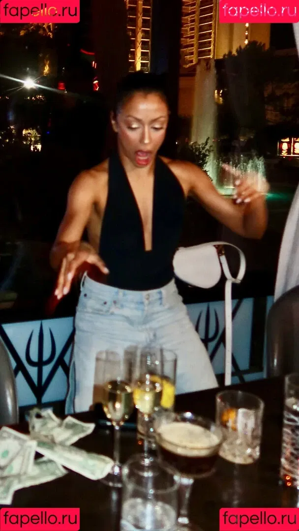 Liza Koshy / lizakoshy Onlyfans Photo Gallery 