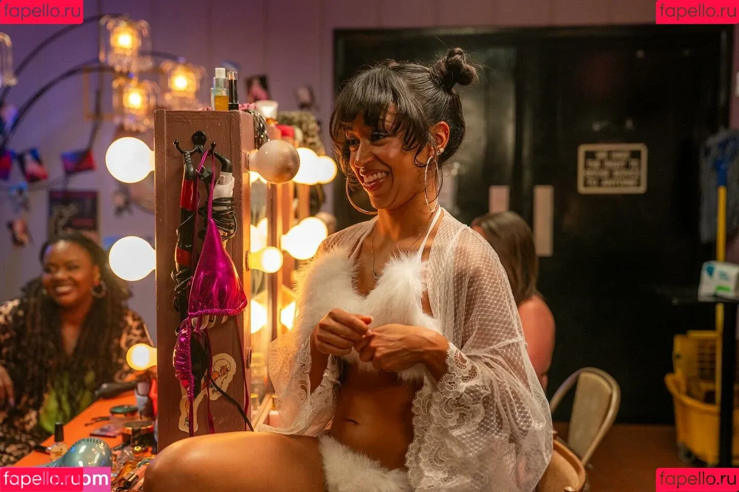 Liza Koshy / lizakoshy Onlyfans Photo Gallery 