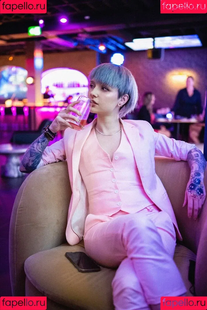 Poisonne / Poisonneus Onlyfans Photo Gallery 