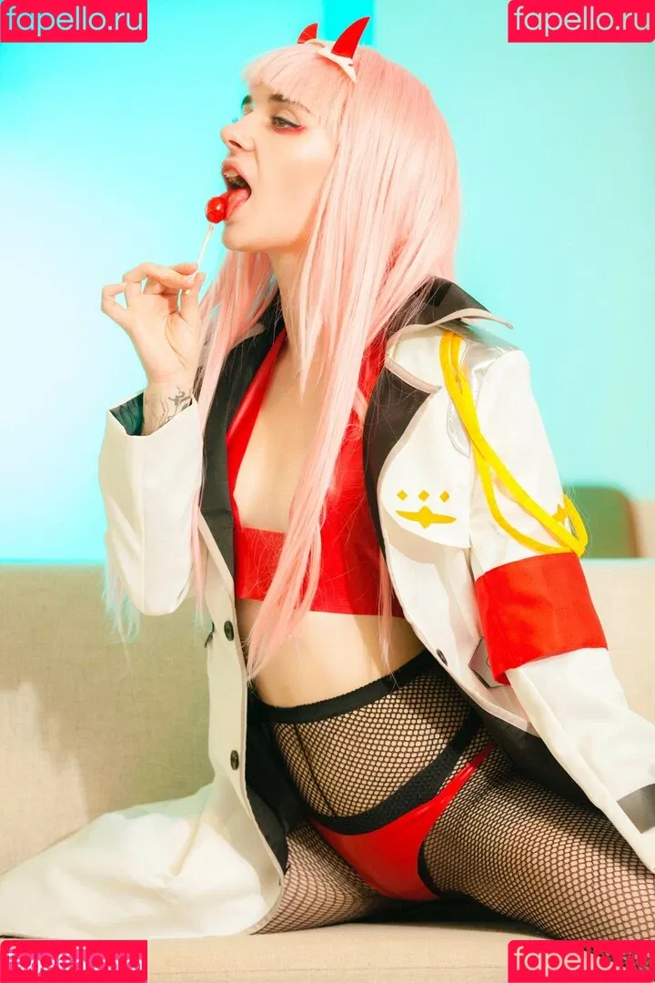 Poisonne / Poisonneus Onlyfans Photo Gallery 