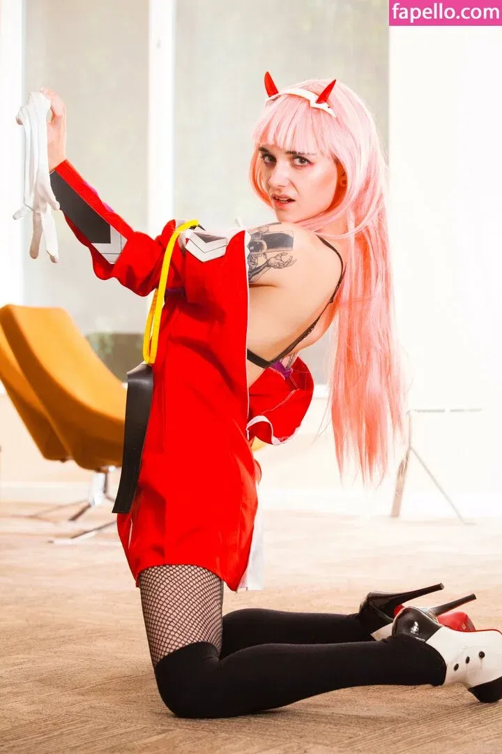 Poisonne / Poisonneus Onlyfans Photo Gallery 