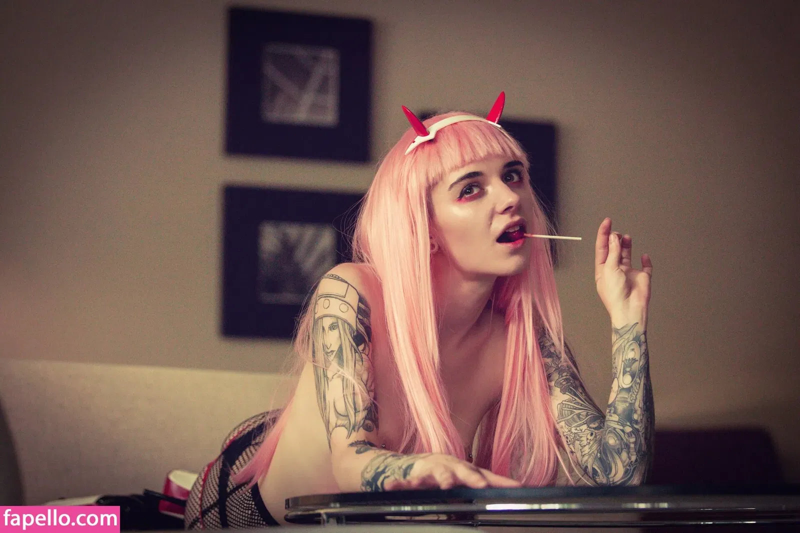 Poisonne / Poisonneus Onlyfans Photo Gallery 