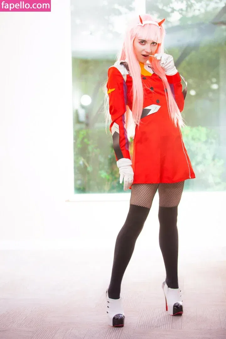 Poisonne / Poisonneus Onlyfans Photo Gallery 