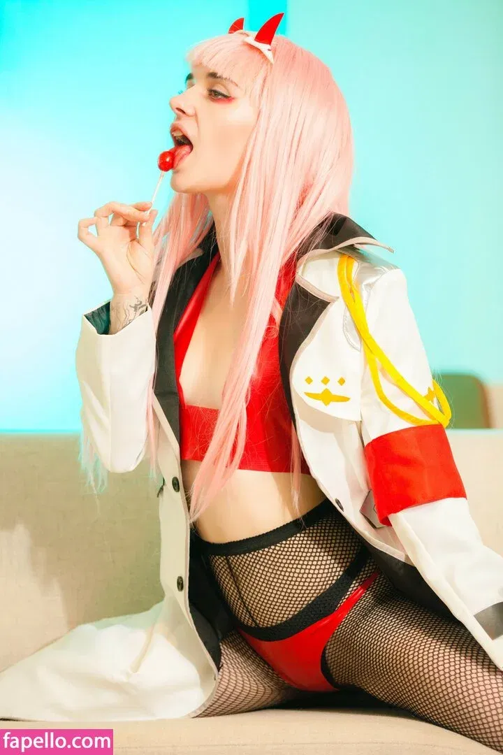 Poisonne / Poisonneus Onlyfans Photo Gallery 